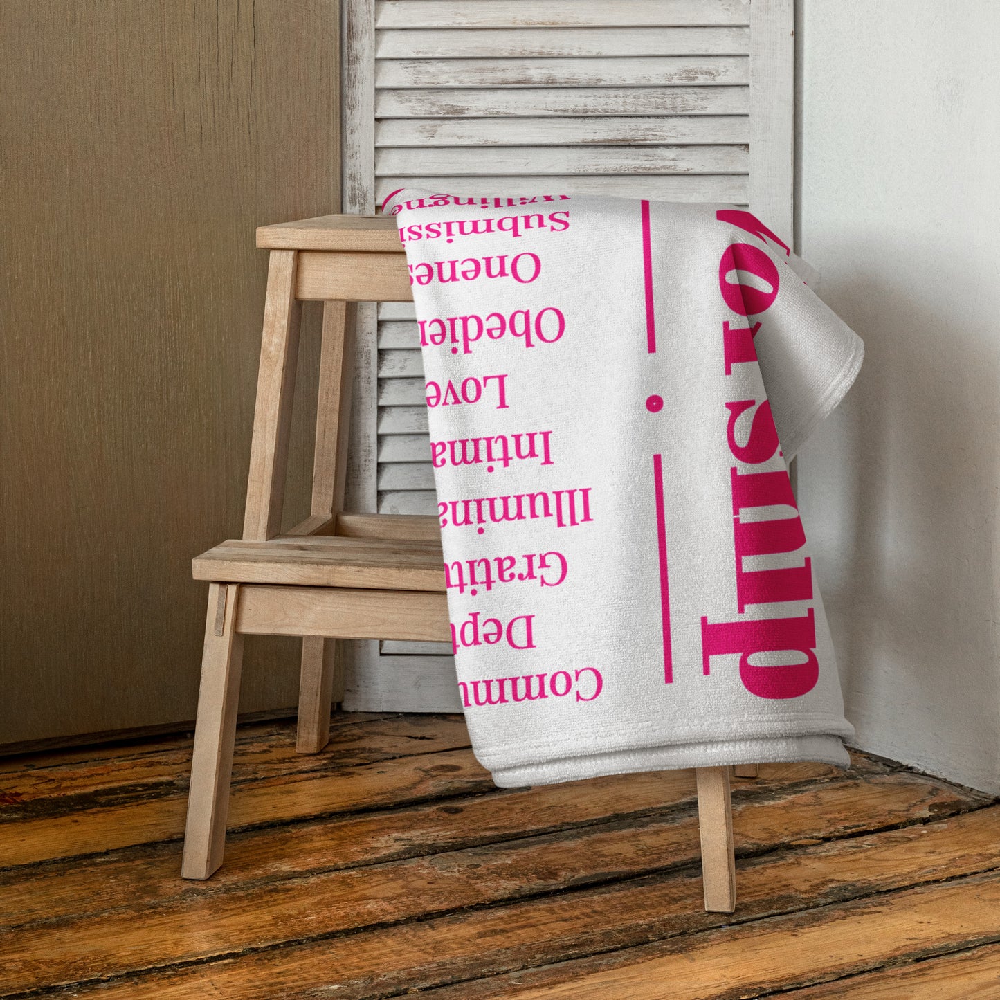 Worship collection inspirational towel - White/Pink