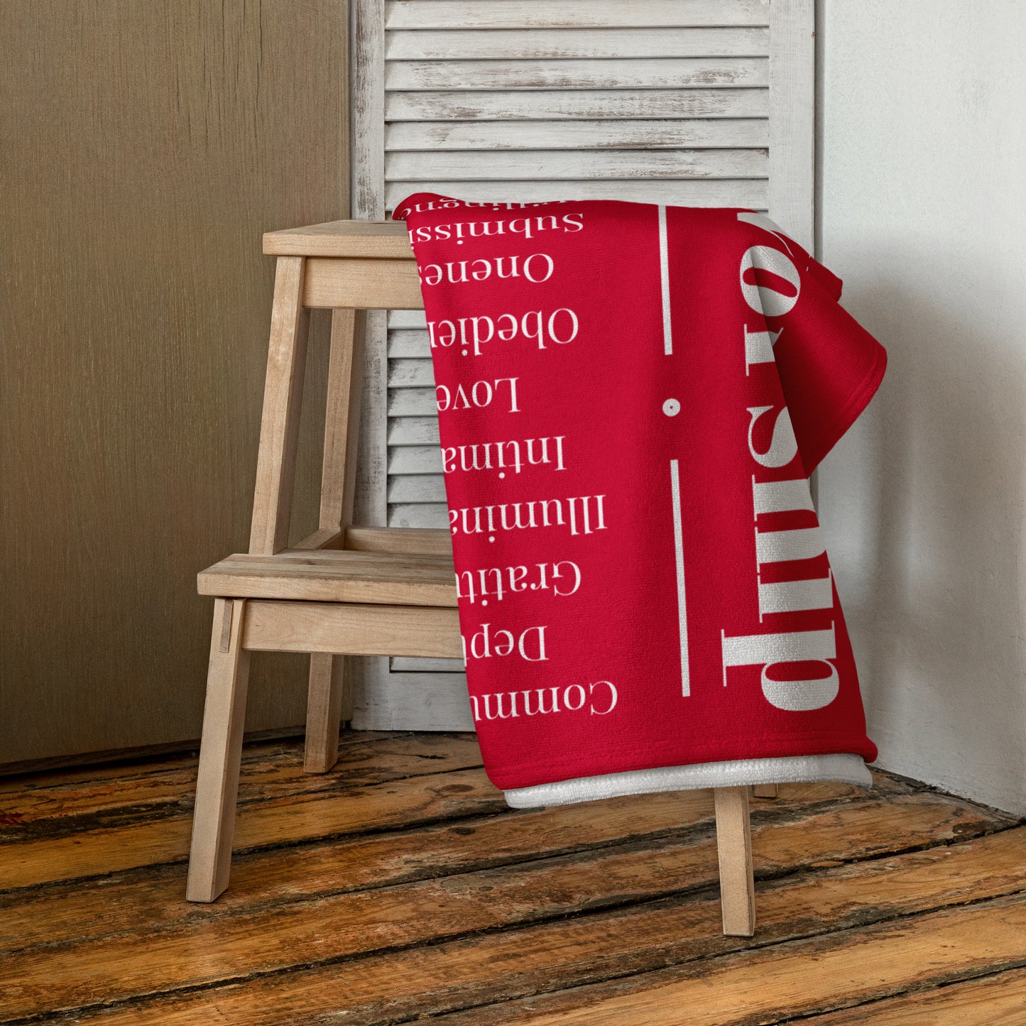 Worship inspirational plush towel - Red/White