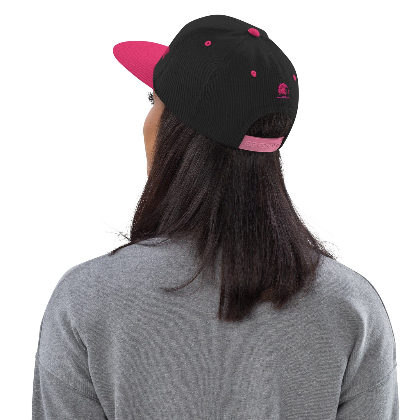 Pray - Classic Snapback Hat (berry)